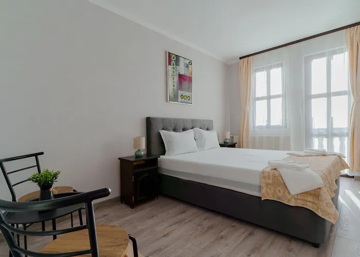 арбанашко село Ξενοδοχείο *