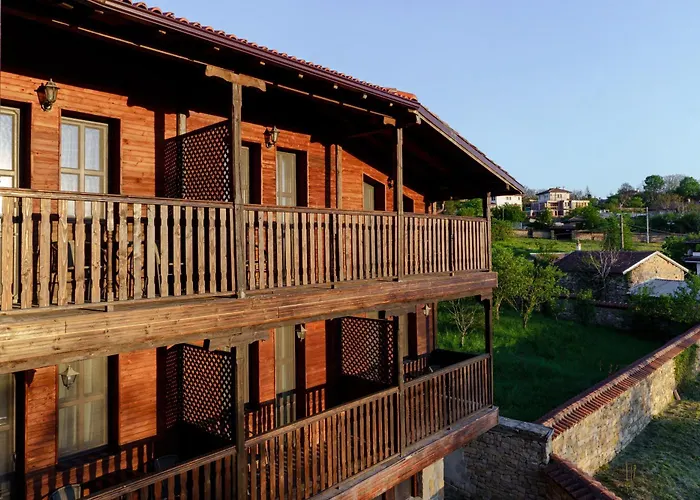 арбанашко село Ξενοδοχείο *