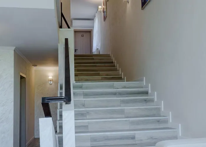 арбанашко село Ξενοδοχείο